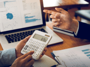 Finanças e Análise de Custos Empresariais